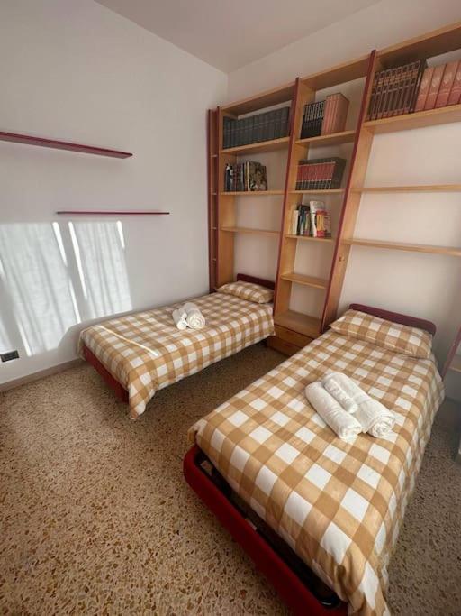 Centocelle, Metro C Luminoso Quadrilocale Apartment Rome Exterior photo